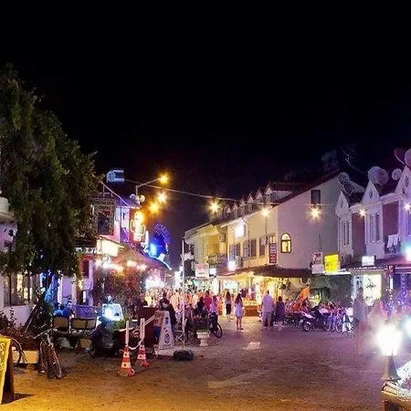شقة Yaz